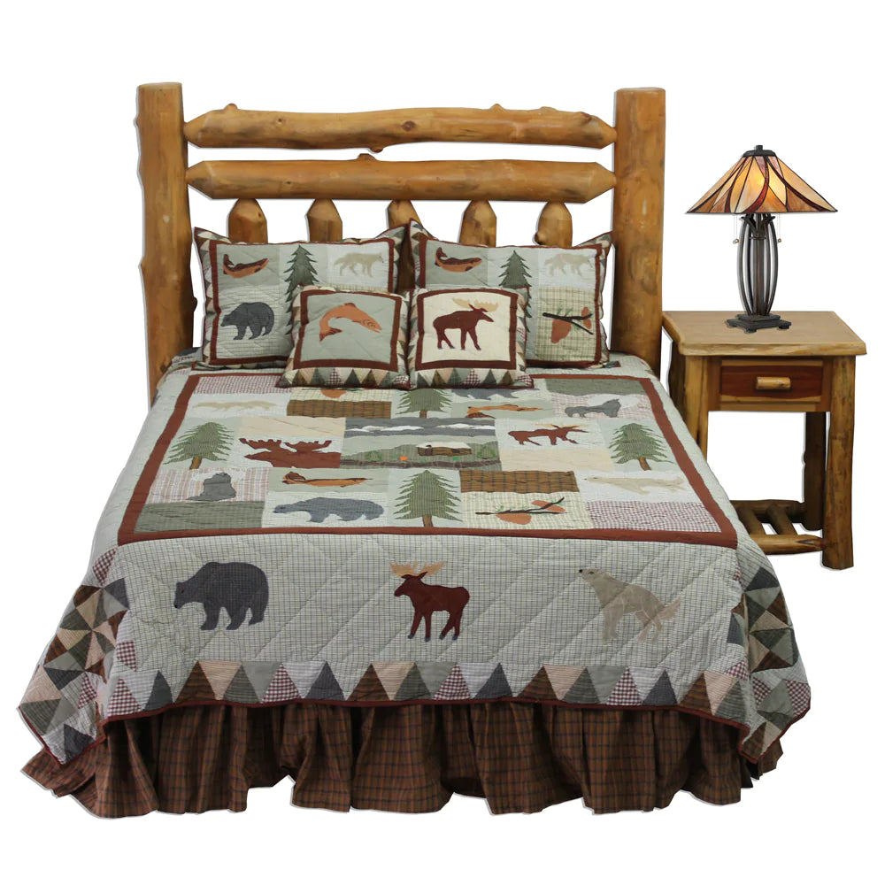White Mountain Whispers Quilt, Hand cut and Appliqued cotton fabric motifs.
