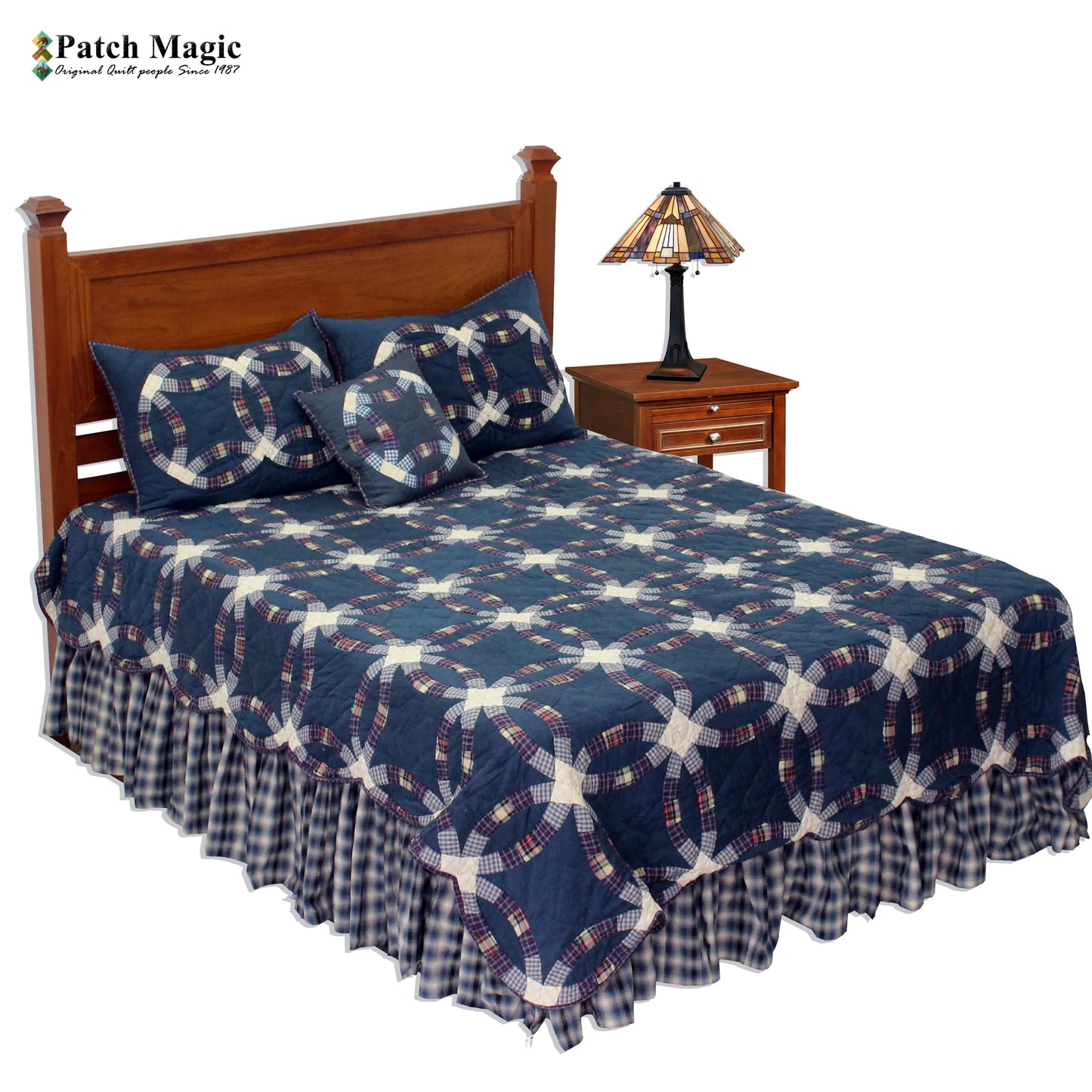 Blue Double Wedding Ring Quilt, Hand cut and Patchwork cotton fabric blocks.