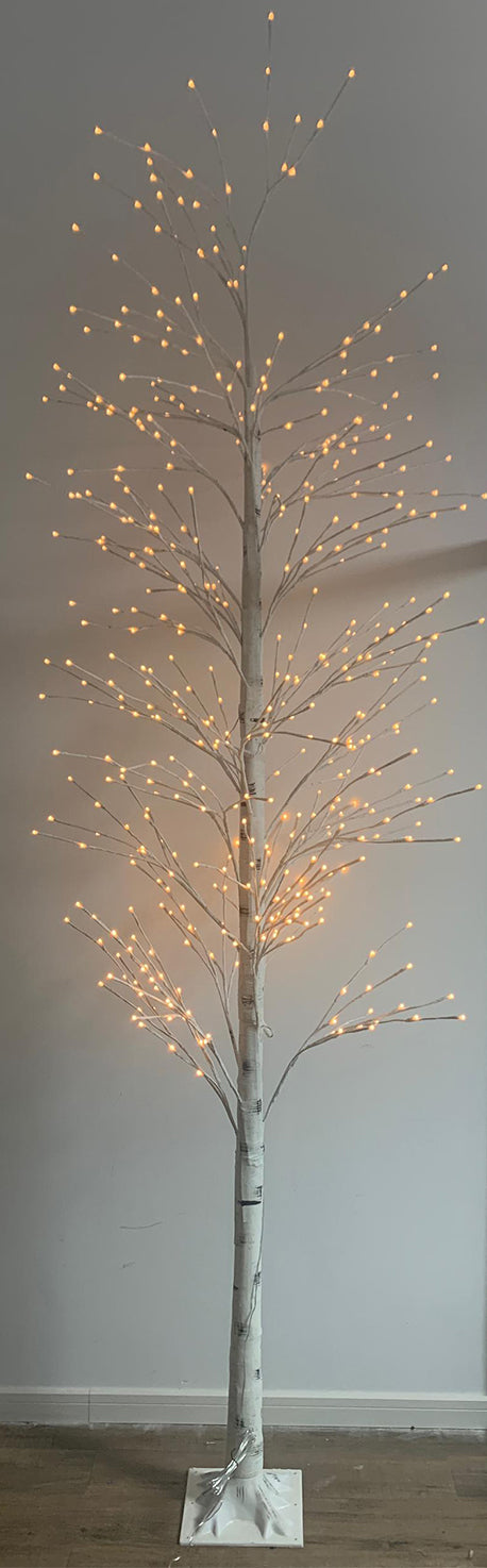 10-Ft LED Tree with 500 Warm White LEDs and get free 20$ remote control featuring several Lighting Modes.- Case Pack of 5 Trees for $999 ( Offer Expires August 9th)