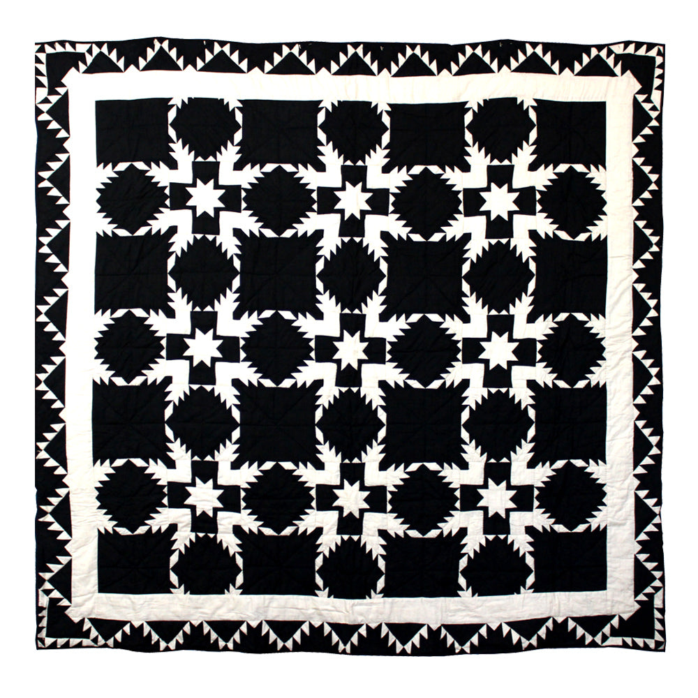 Patch Magic Quilts - Black Feathered Star Throw 50"W x 60"L