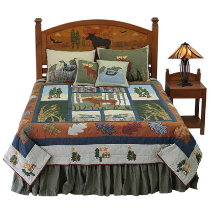 Quilted Moose Bedding accessories and Ensemble sets.