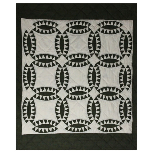 Emerald Wedding Ring Quilt, Hand cut and Patchwork cotton fabric blocks.