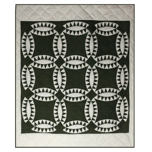 Green Wedding Ring Quilt, Hand cut and Patchwork cotton fabric blocks.